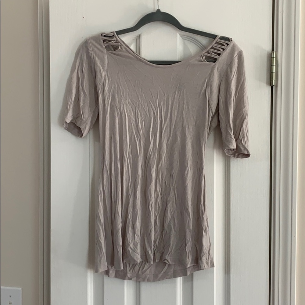 Ribbed Shoulder Top